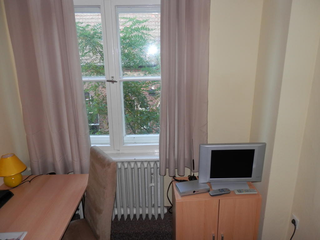 Kopenicker Hof Guest House Berlin Room photo